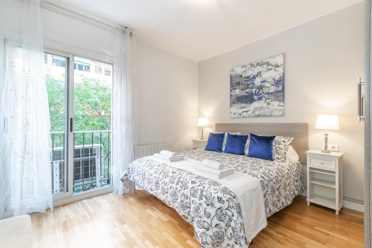 Elegance Barcelona Rentals المظهر الخارجي الصورة