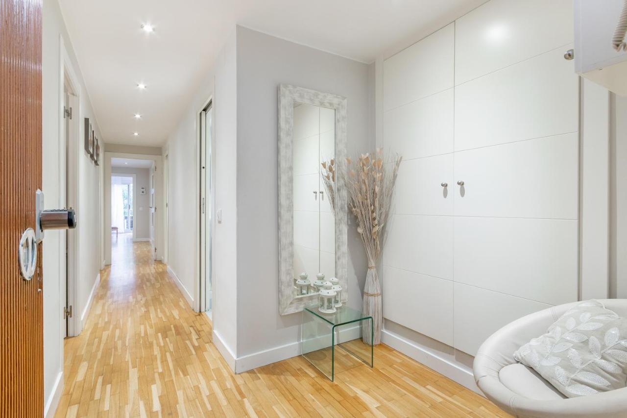 Elegance Barcelona Rentals المظهر الخارجي الصورة